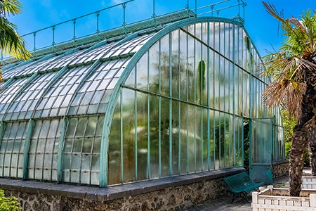 Affordable Cost of Glass Greenhouse Repair Services in  Blue Springs